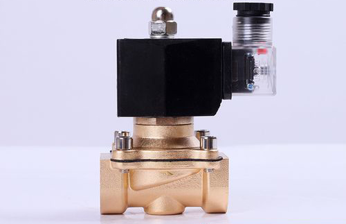 How to open the gas solenoid valve? What's the problem if the gas solenoid valve can't open